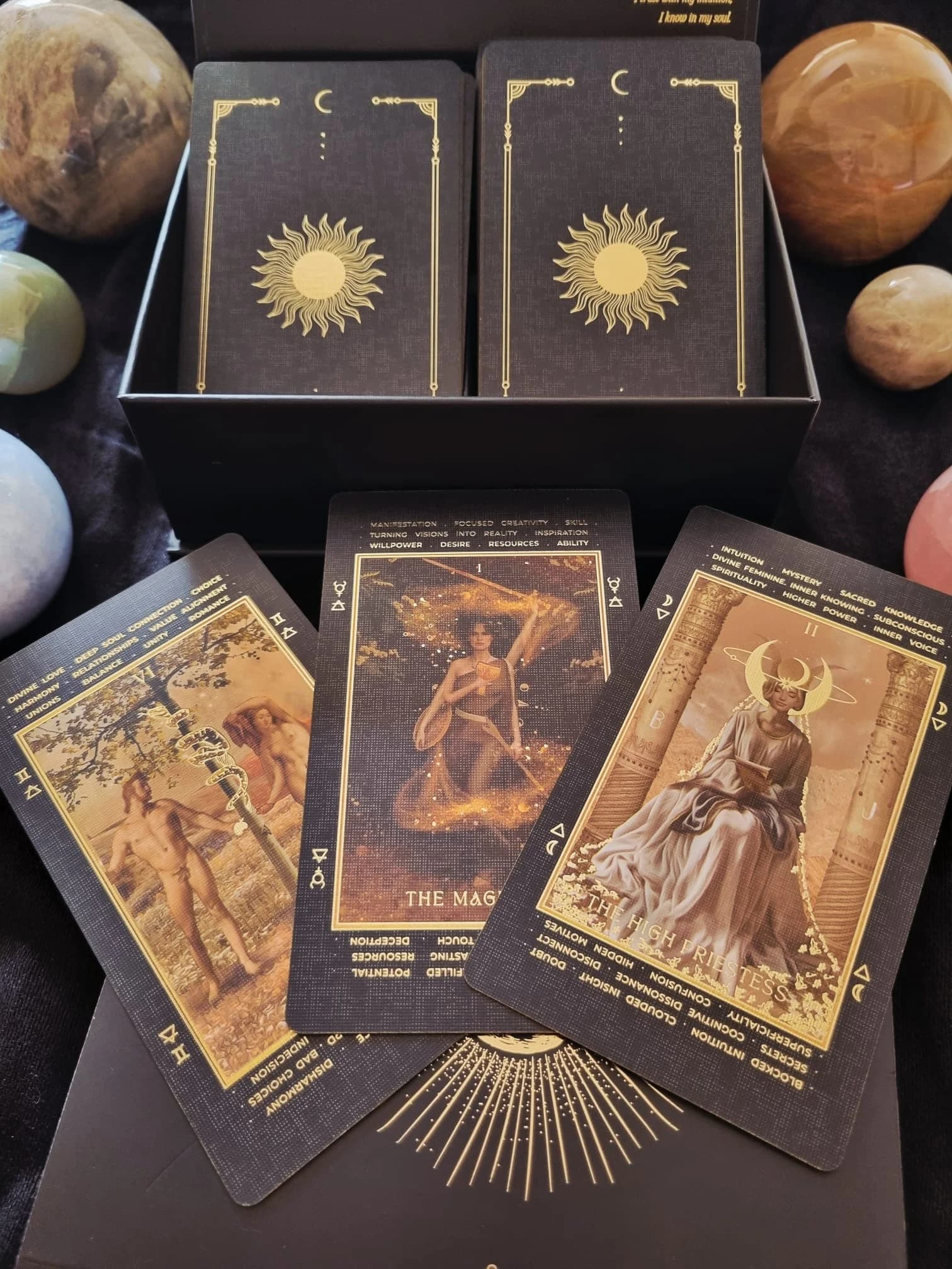 Lucid Dreams Beginners Tarot Deck: Edition IV (Black Eclipse)